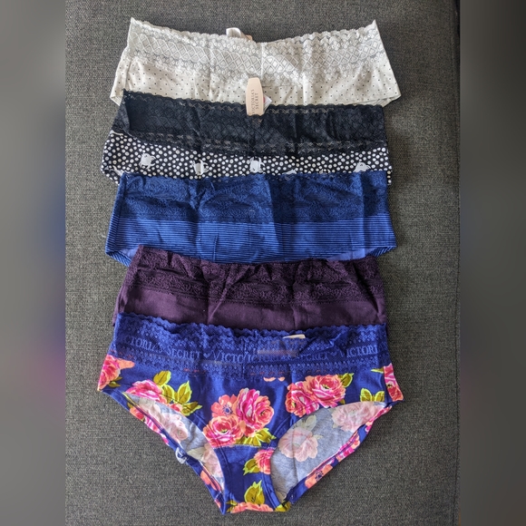 Victoria's Secret Intimates & Sleepwear Victorias Secret Set Of 5
